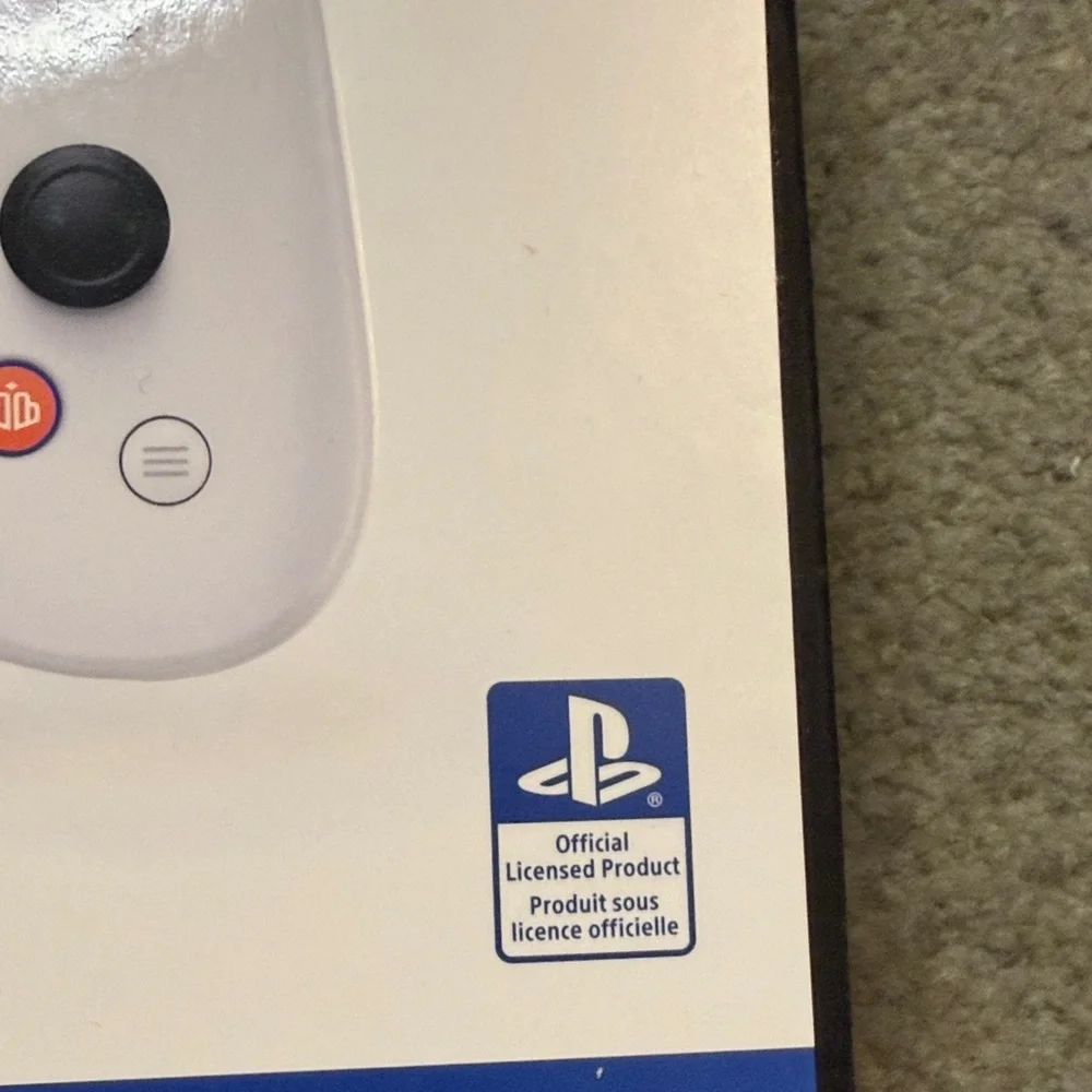 Sony PlayStation Backbone Controller - Black and White USB-C
